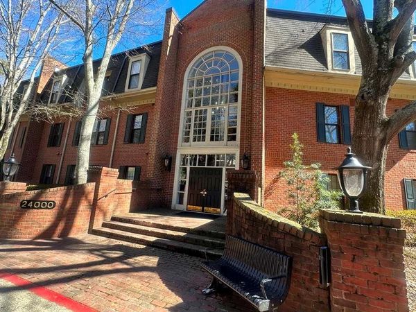 24216 Plantation Drive , Unit # 216, Atlanta, GA 30324