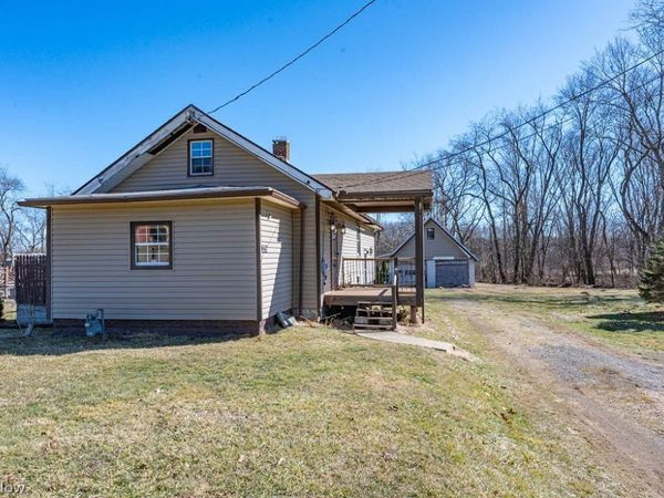 3236 Young Avenue NW, Massillon, OH 44647