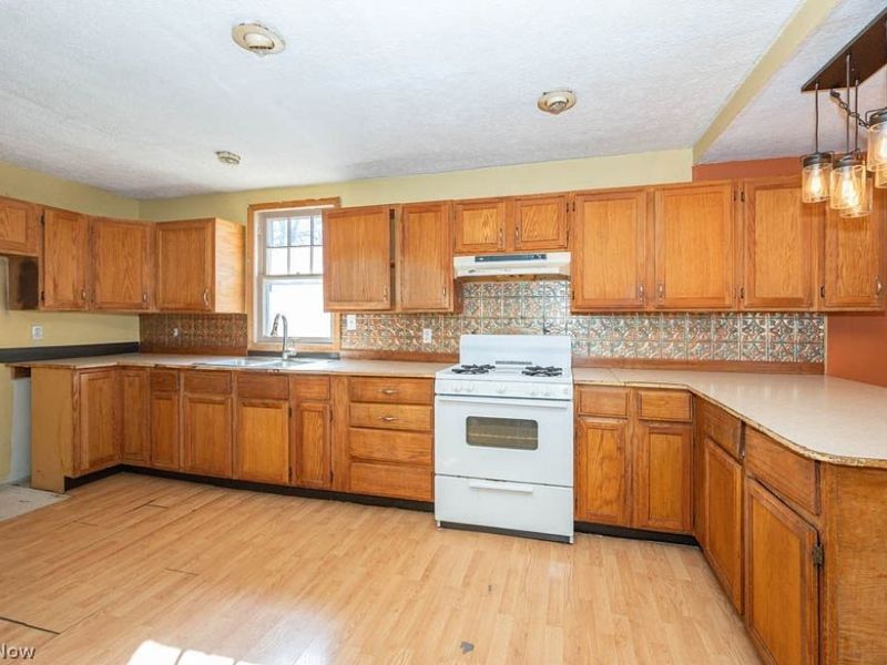 3236 Young Avenue NW, Massillon, OH 44647 Photo 17