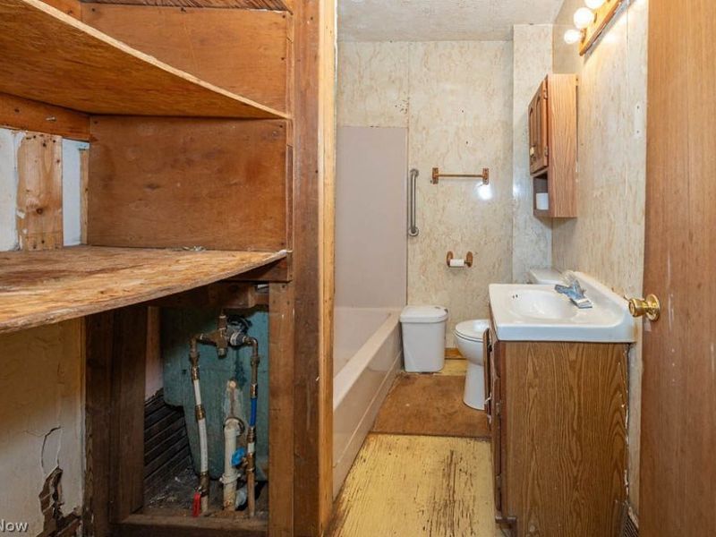 3236 Young Avenue NW, Massillon, OH 44647 Photo 24