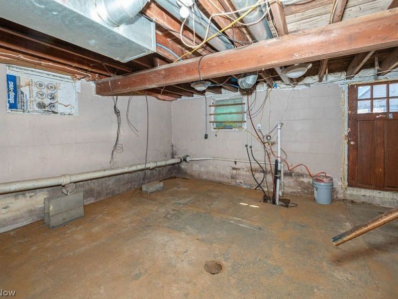 3236 Young Avenue NW, Massillon, OH 44647 Photo 31