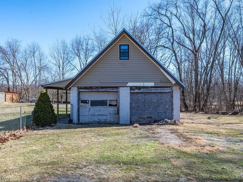 3236 Young Avenue NW, Massillon, OH 44647 Photo 8