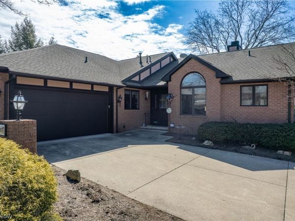 101 N Circle Drive , Canton, OH 44709