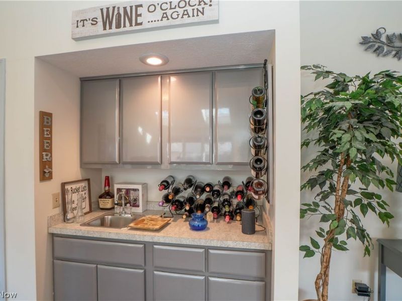 101 N Circle Drive, Canton, OH 44709 Photo 15