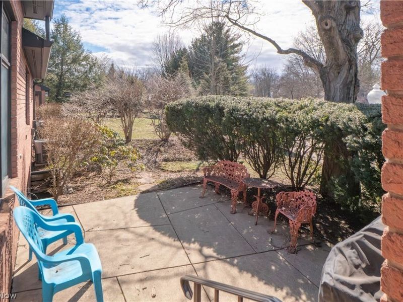 101 N Circle Drive , Canton, OH 44709 Photo 38