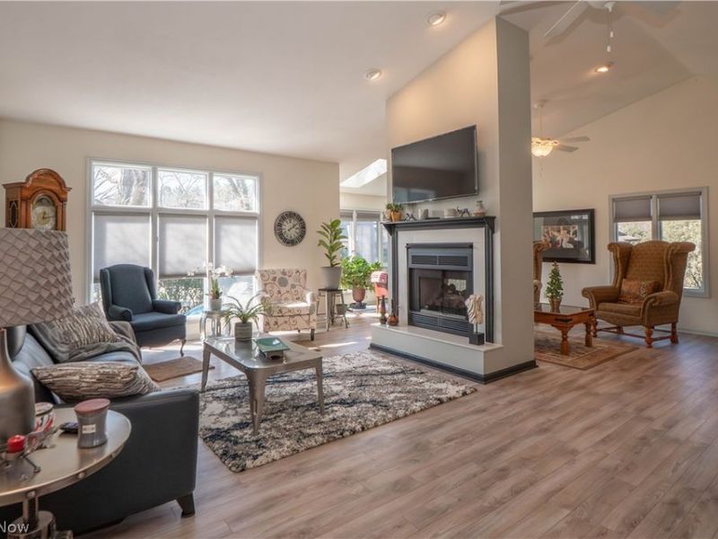 101 N Circle Drive , Canton, OH 44709 Photo 7