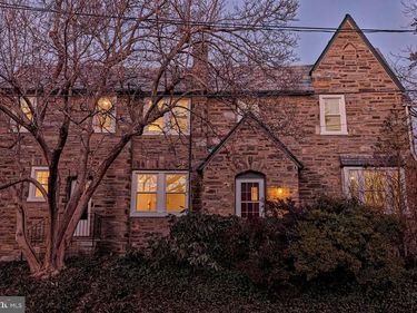 501 E ALLENS LANE , PHILADELPHIA, PA 19119