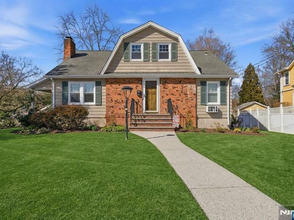 66 Legion Place, CLOSTER, NJ 07624