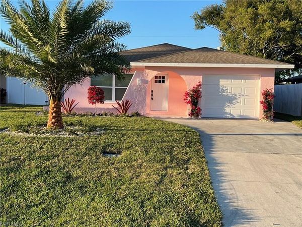 673 107th AVE N, NAPLES, FL 34108