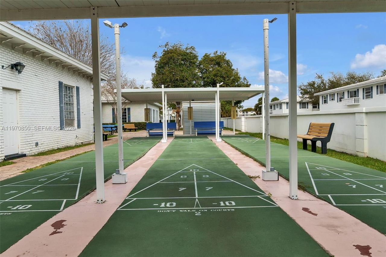 2180 NE 67th St, Unit 723, Fort Lauderdale, FL 33308 Photo