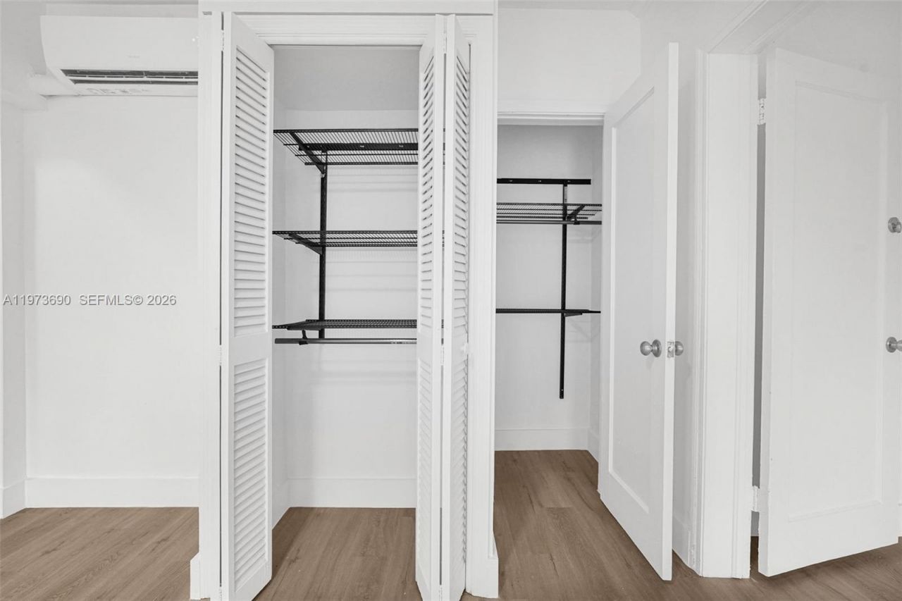 319 80th St , Unit 3, Miami Beach, FL 33141 Photo