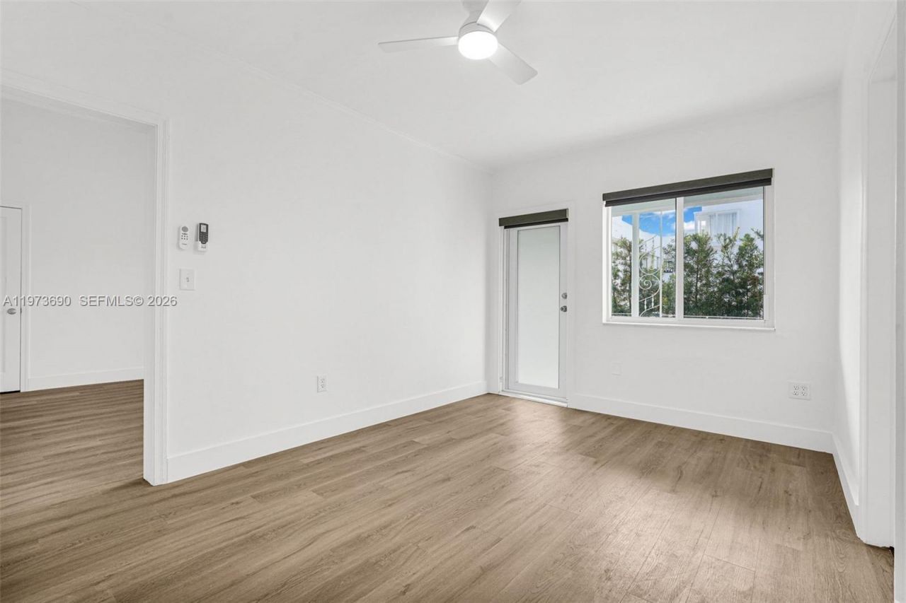 319 80th St , Unit 3, Miami Beach, FL 33141 Photo