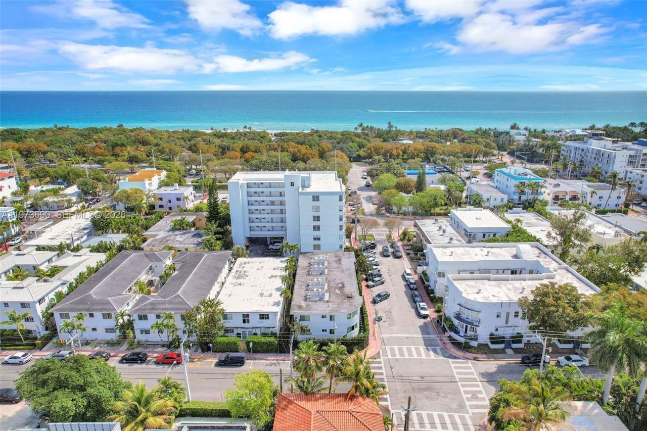 319 80th St , Unit 3, Miami Beach, FL 33141 Photo