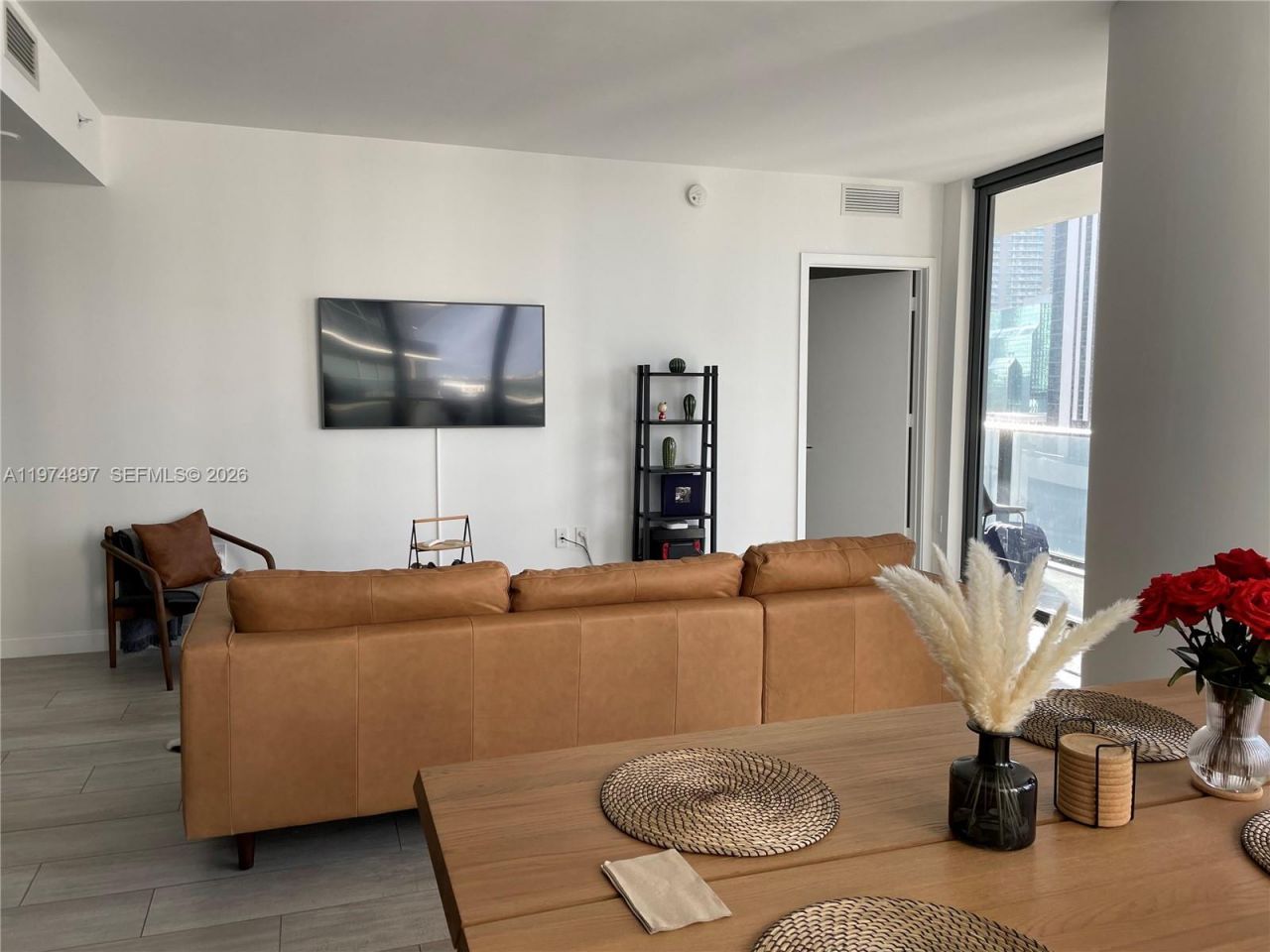 45 SW 9th St, Unit 1206, Miami, FL 33130 Photo