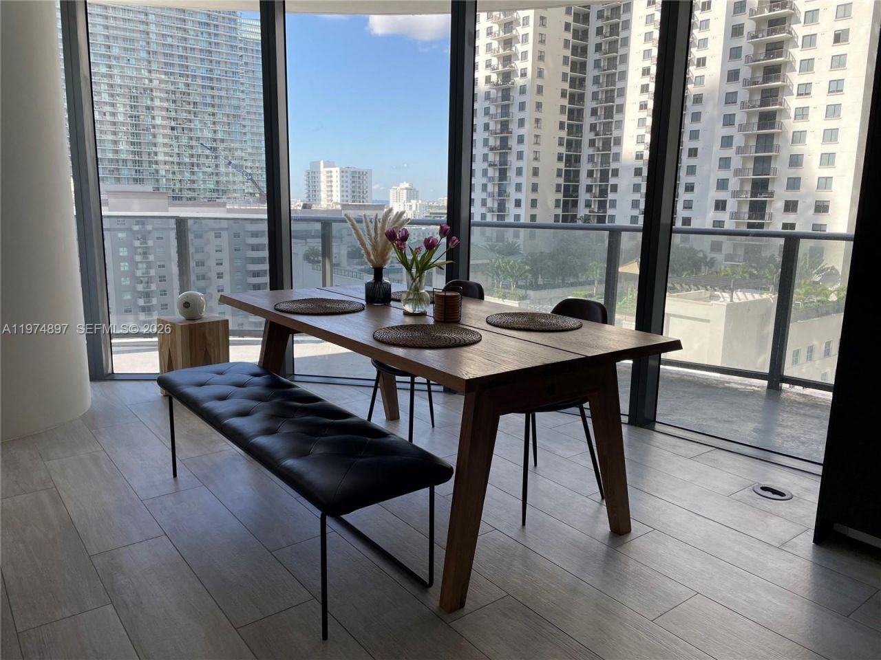 45 SW 9th St, Unit 1206, Miami, FL 33130 Photo