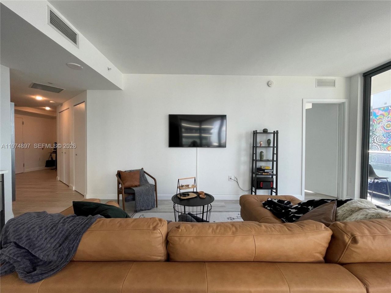 45 SW 9th St, Unit 1206, Miami, FL 33130 Photo
