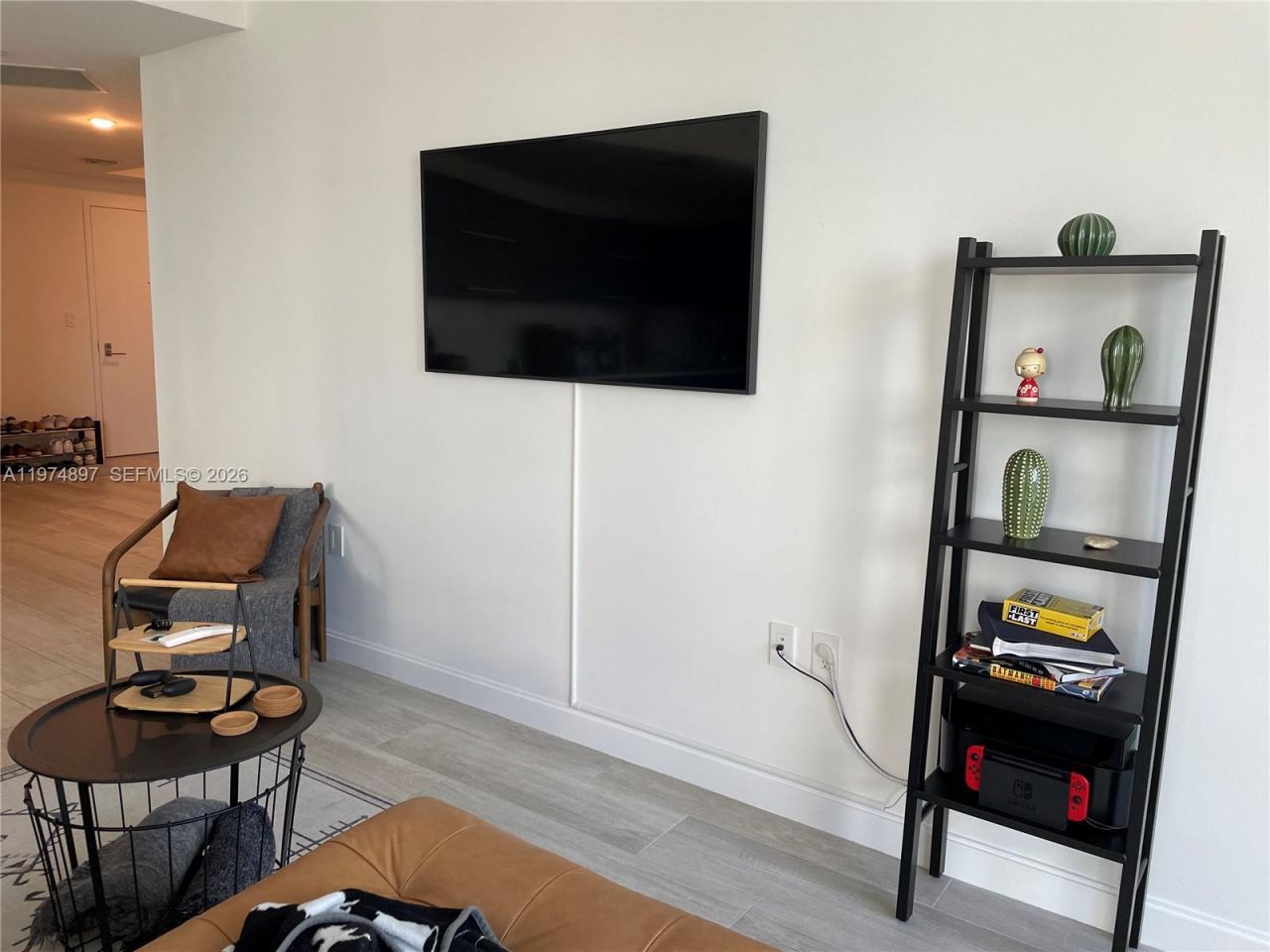 45 SW 9th St, Unit 1206, Miami, FL 33130 Photo