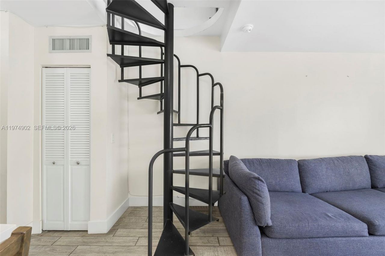 7801 NE 4th Ct, Unit 304, Miami, FL 33138 Photo