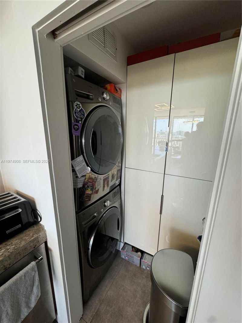 19355 Turnberry Way , Unit 23C, Aventura, FL 33180 Photo