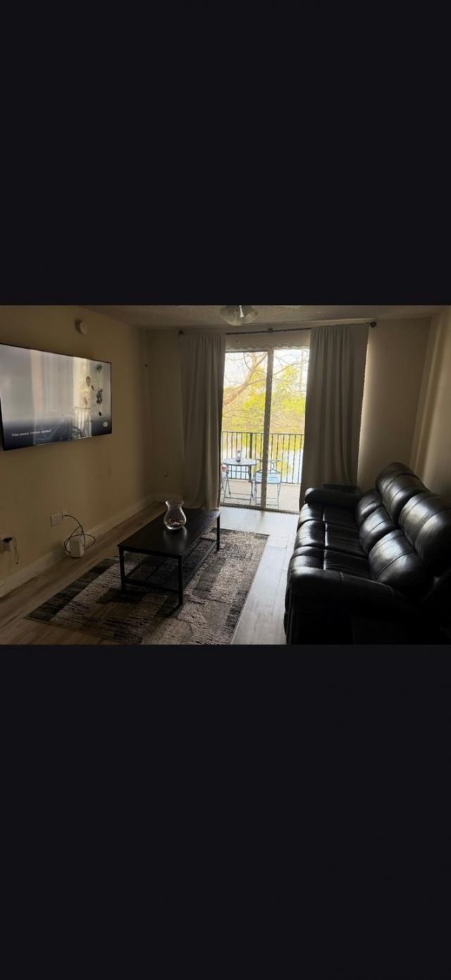 2090 W Preserve Way, Unit 206, Miramar, FL 33025 Photo