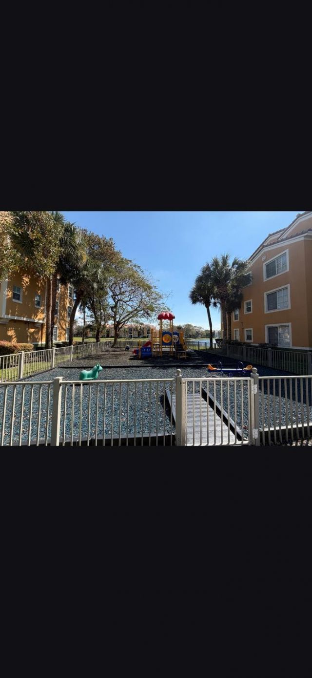 2090 W Preserve Way, Unit 206, Miramar, FL 33025 Photo