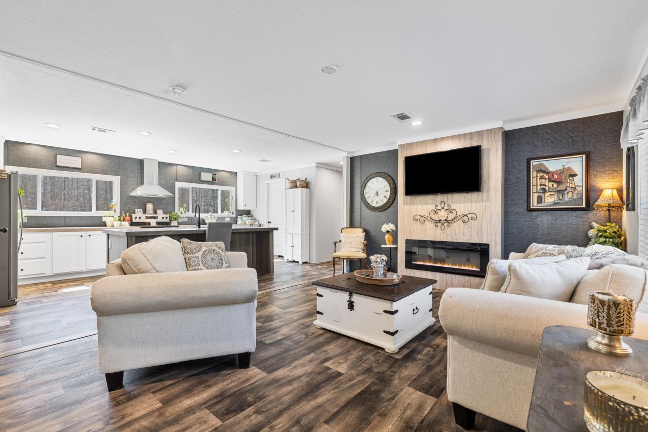 371 Rhode Drive Photo 18