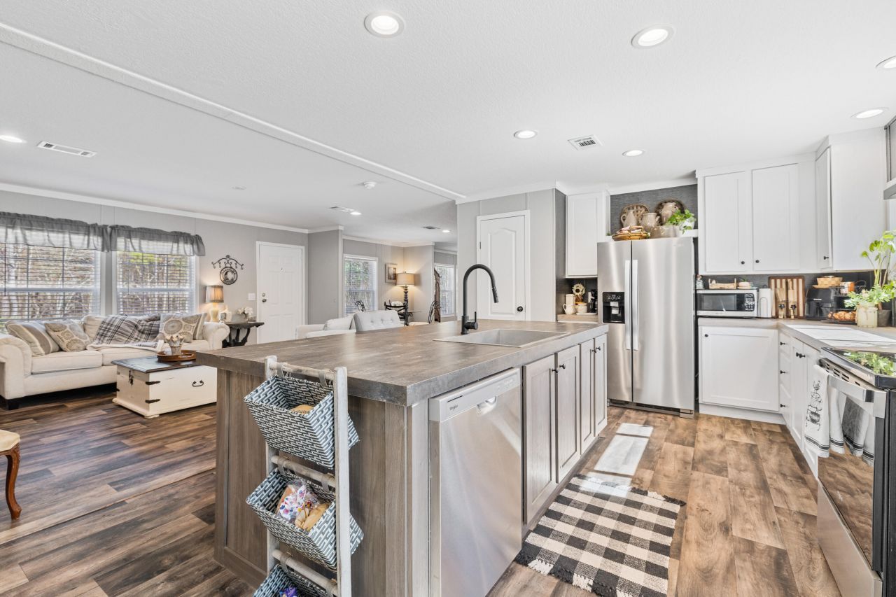 371 Rhode Drive Photo 25