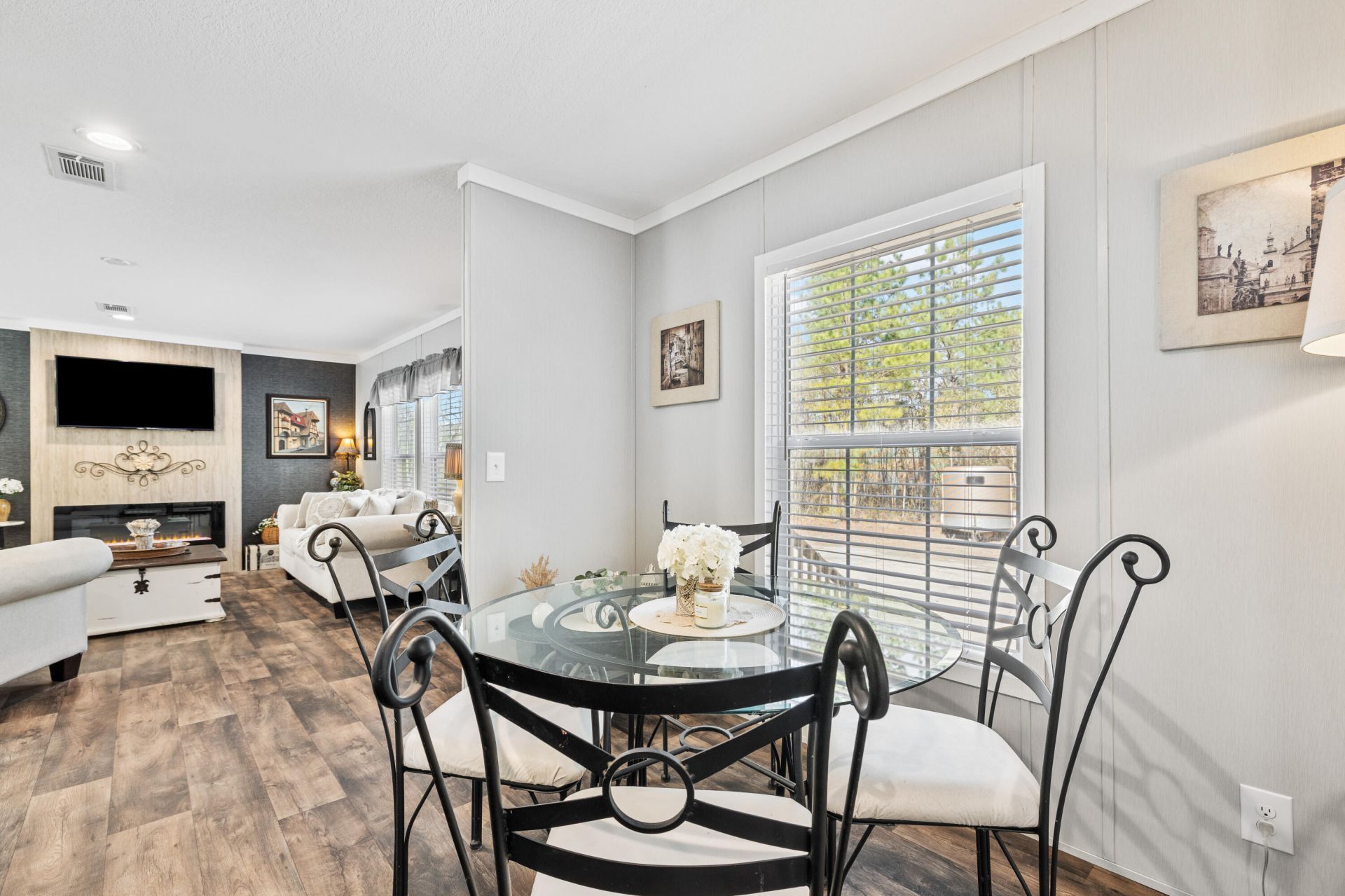 371 Rhode Drive Photo 30