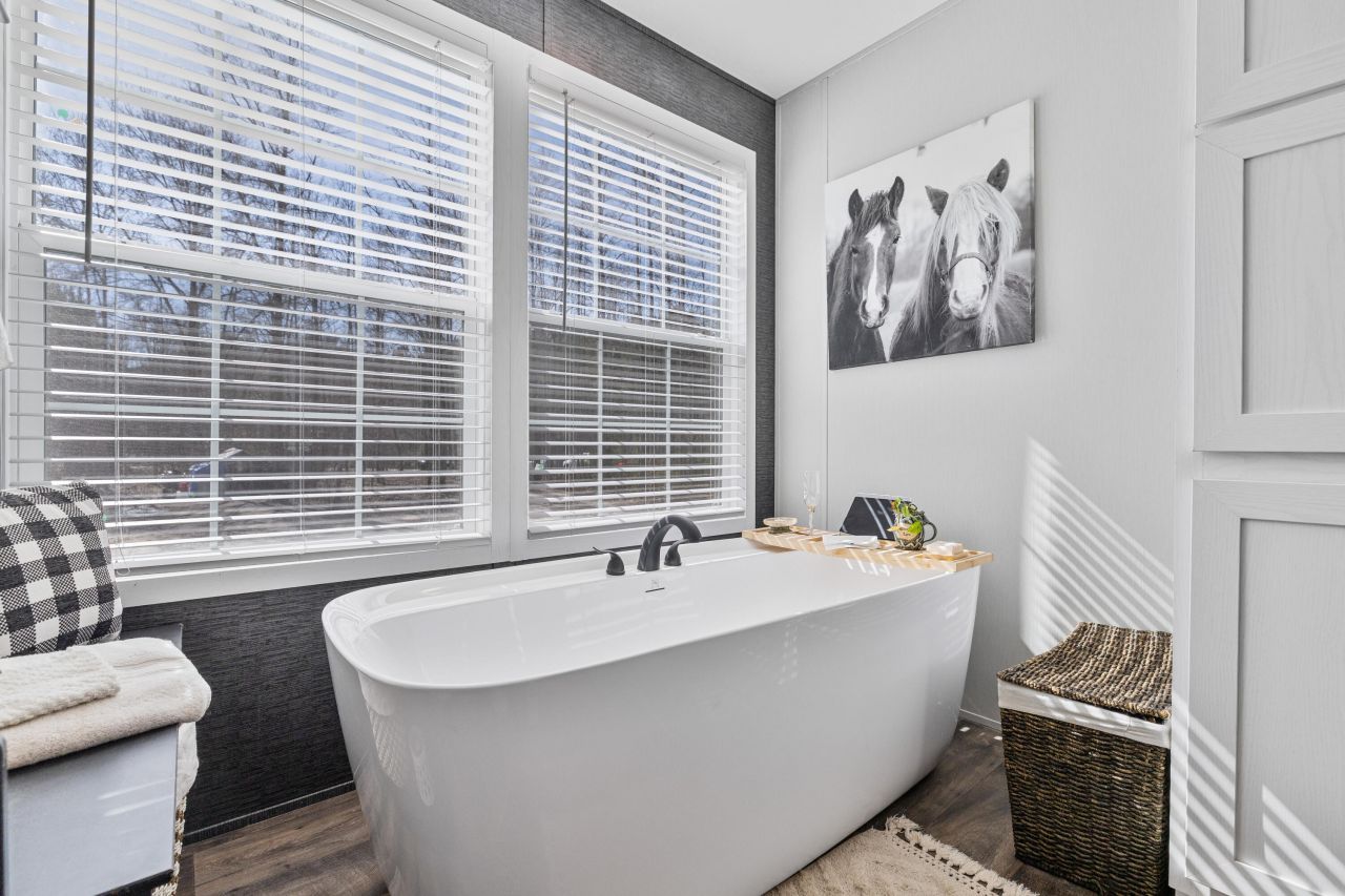 371 Rhode Drive Photo 33