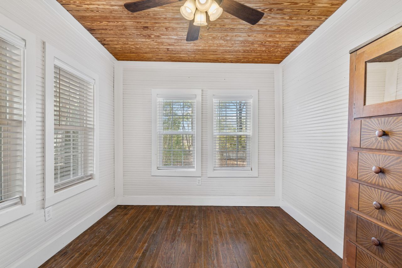 371 Rhode Drive Photo 56