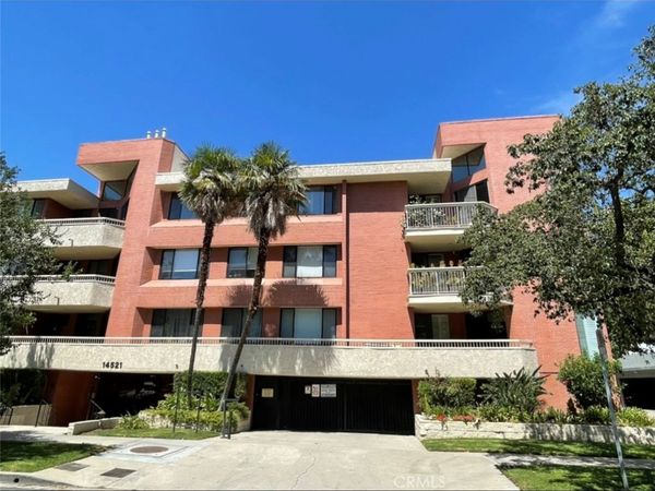 14521 Benefit Street, Unit 306, Sherman Oaks, CA 91403