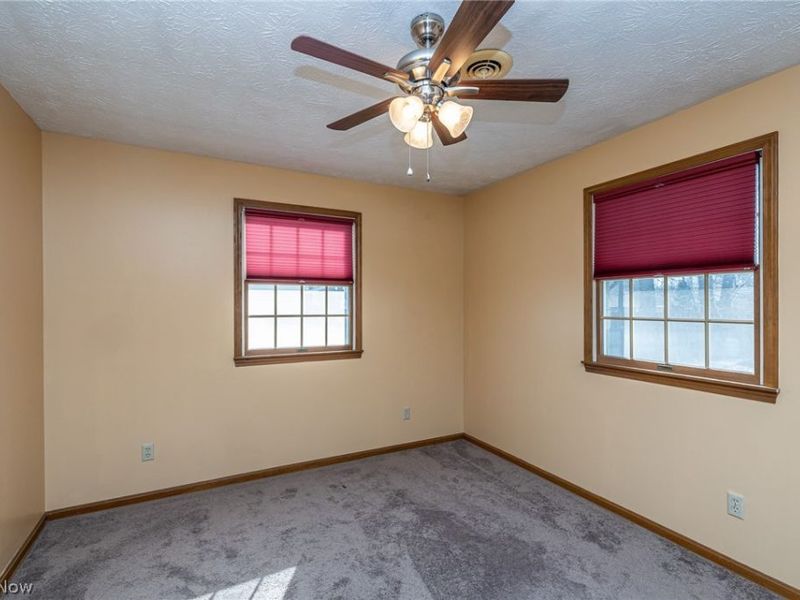 1260 Meadowview Lane , Amherst, OH 44001 Photo 24