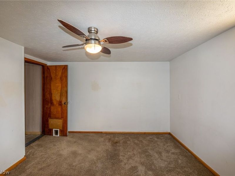 1260 Meadowview Lane , Amherst, OH 44001 Photo 32