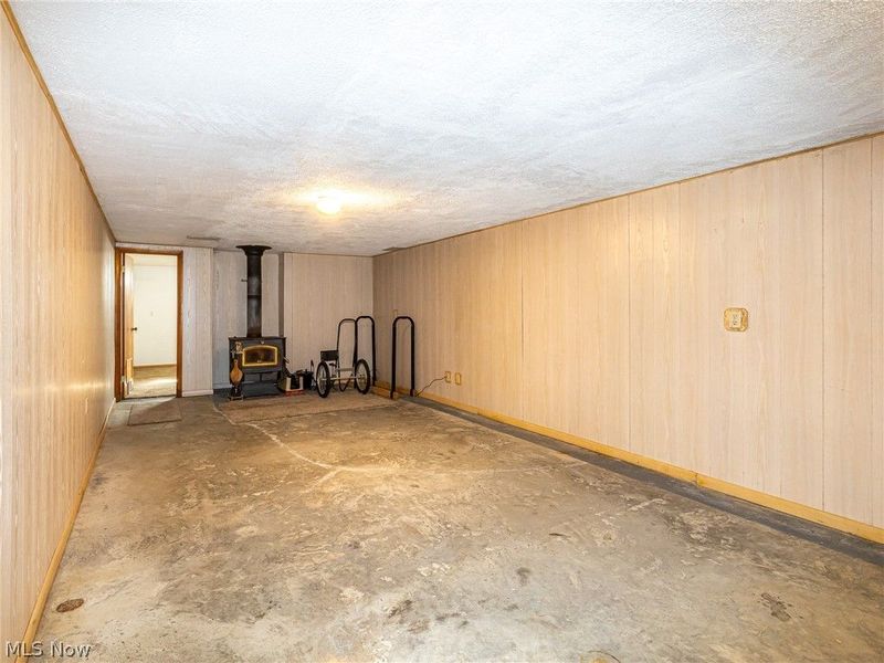 1260 Meadowview Lane , Amherst, OH 44001 Photo 35