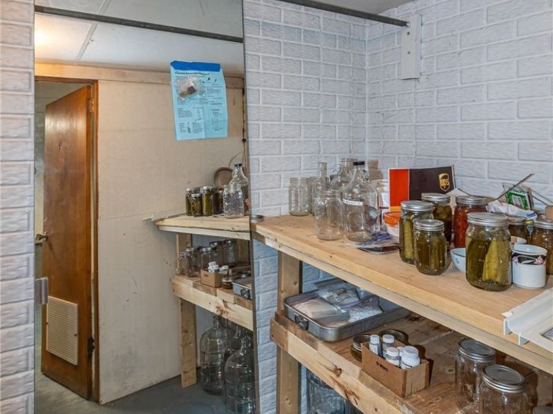 1260 Meadowview Lane , Amherst, OH 44001 Photo 38