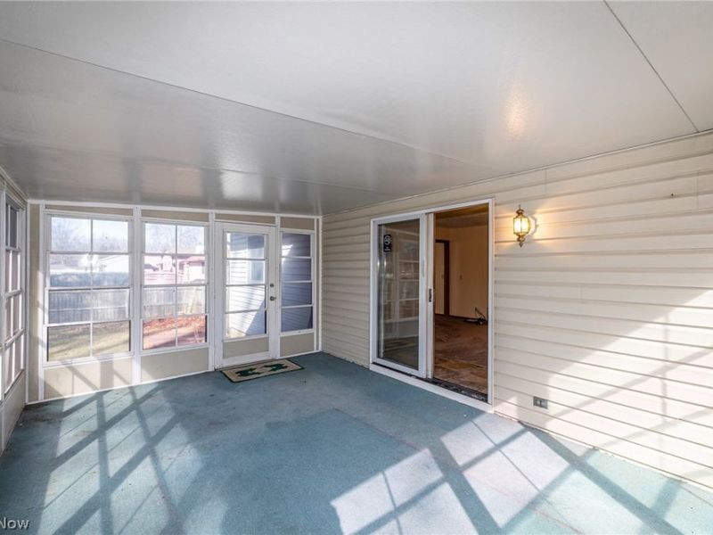 1260 Meadowview Lane , Amherst, OH 44001 Photo 6