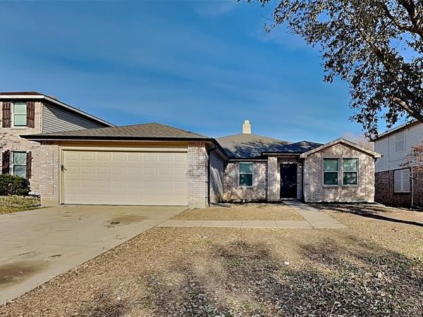 1224 Scarlet Sage Parkway, Burleson, TX 76028