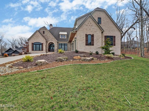 154 Chestnut Ridge Lane, Crossville, TN 38558