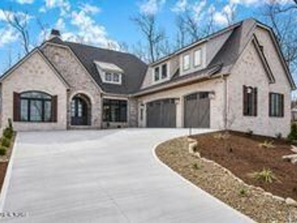 154 Chestnut Ridge Lane, Crossville, TN 38558