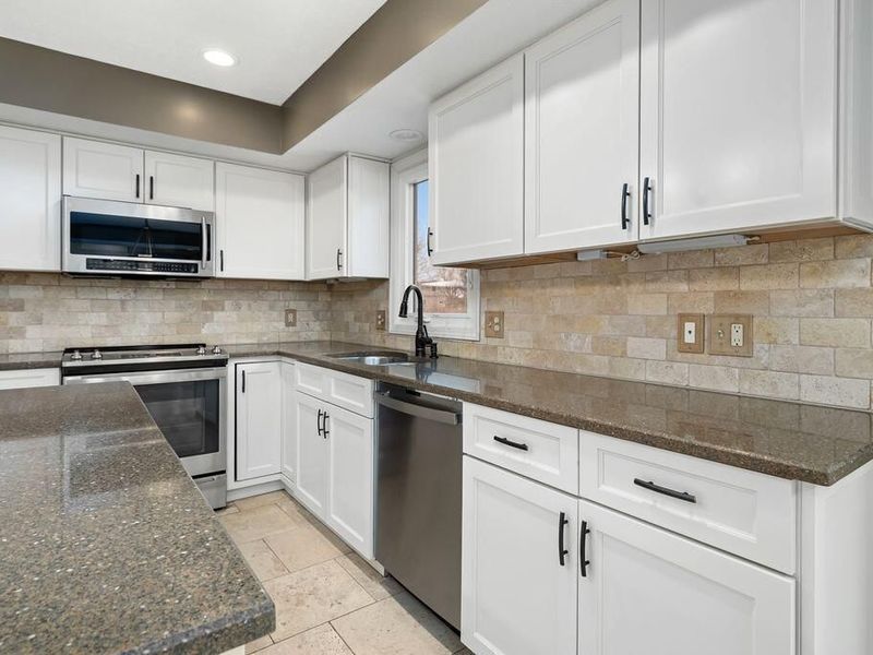 2822 Big Sur Drive, Lewis Center, OH 43035 Photo 19