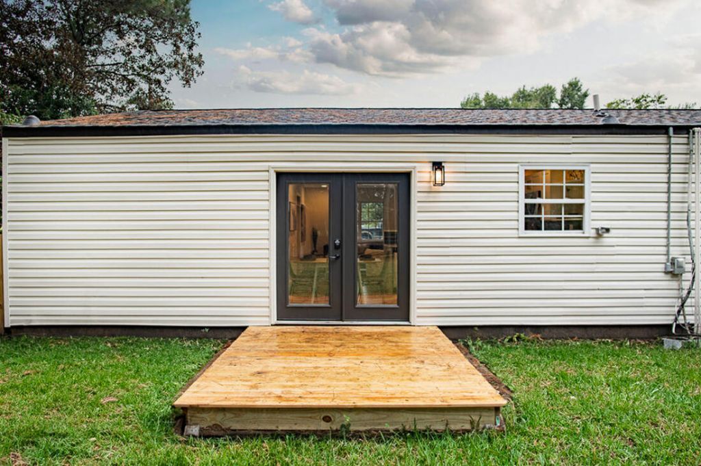 1733 Main Road  Photo 7