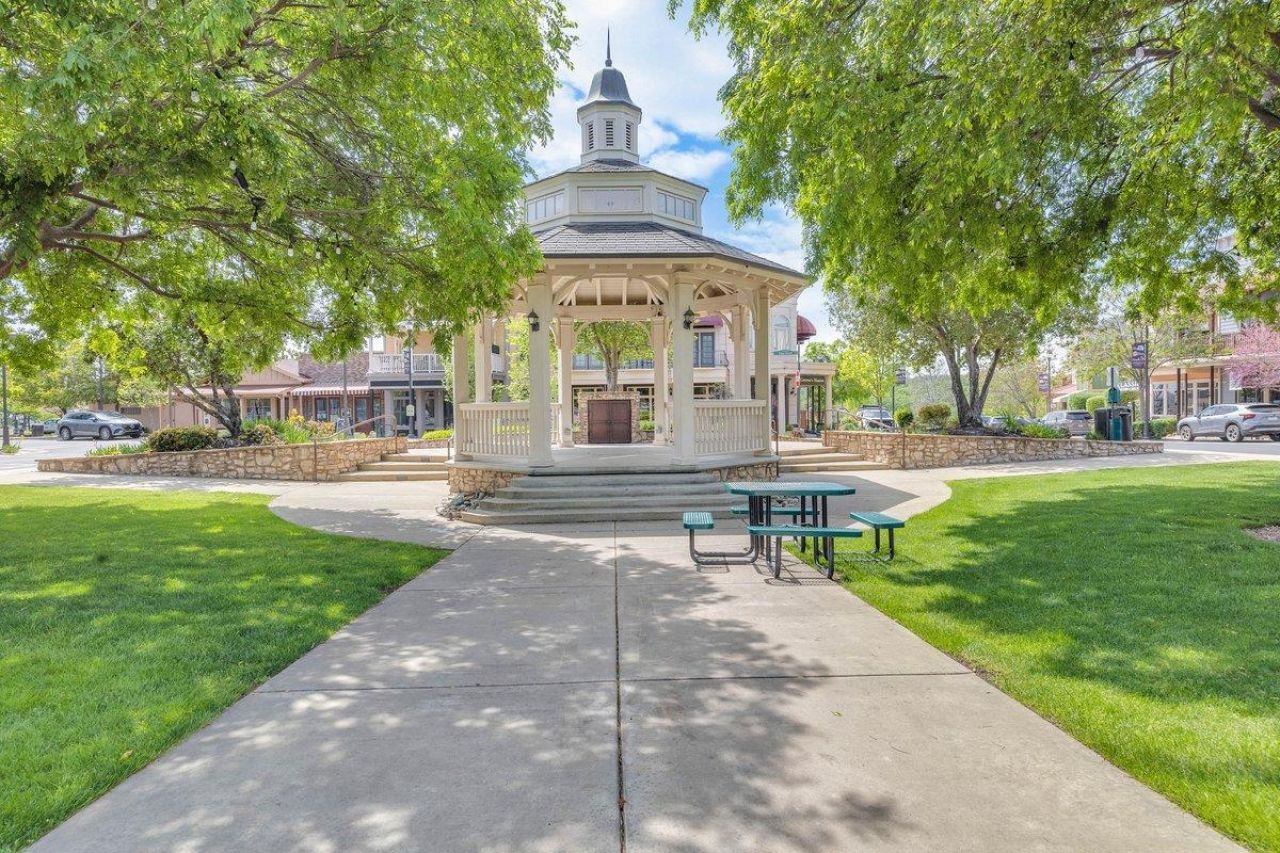 2460 Sulkey Ct, Copperopolis, CA 95228 Photo