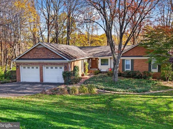 10223 CEDAR POND DRIVE, VIENNA, VA 22182