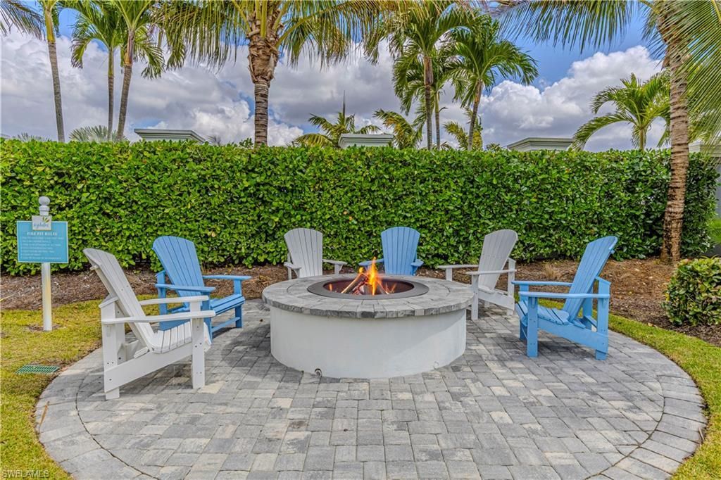 2561 Seychelles Dr, Unit 304, Naples, FL 34112 Photo