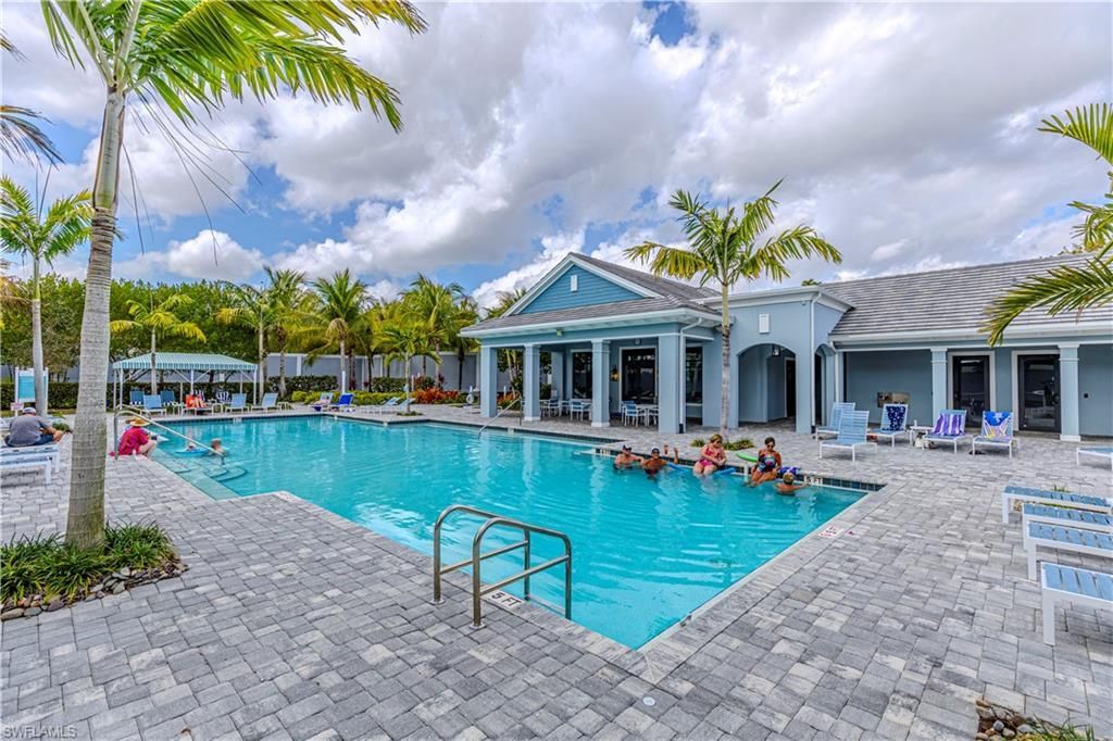 2561 Seychelles Dr, Unit 304, Naples, FL 34112 Photo