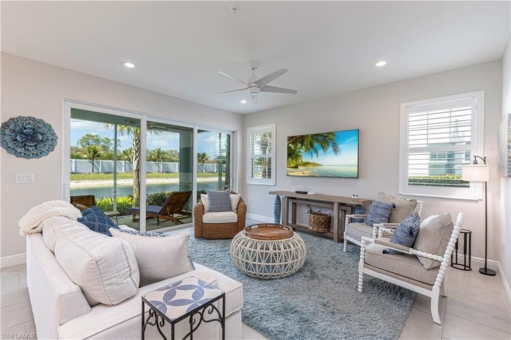 2561 Seychelles Dr, Unit 304, Naples, FL 34112 Photo