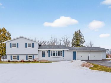 320 Parma Center Road, Hilton, NY 14468