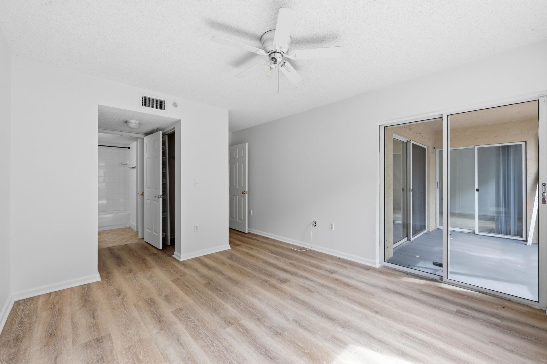 278 Village Boulevard, Unit 8106, Tequesta, FL 33469 Photo