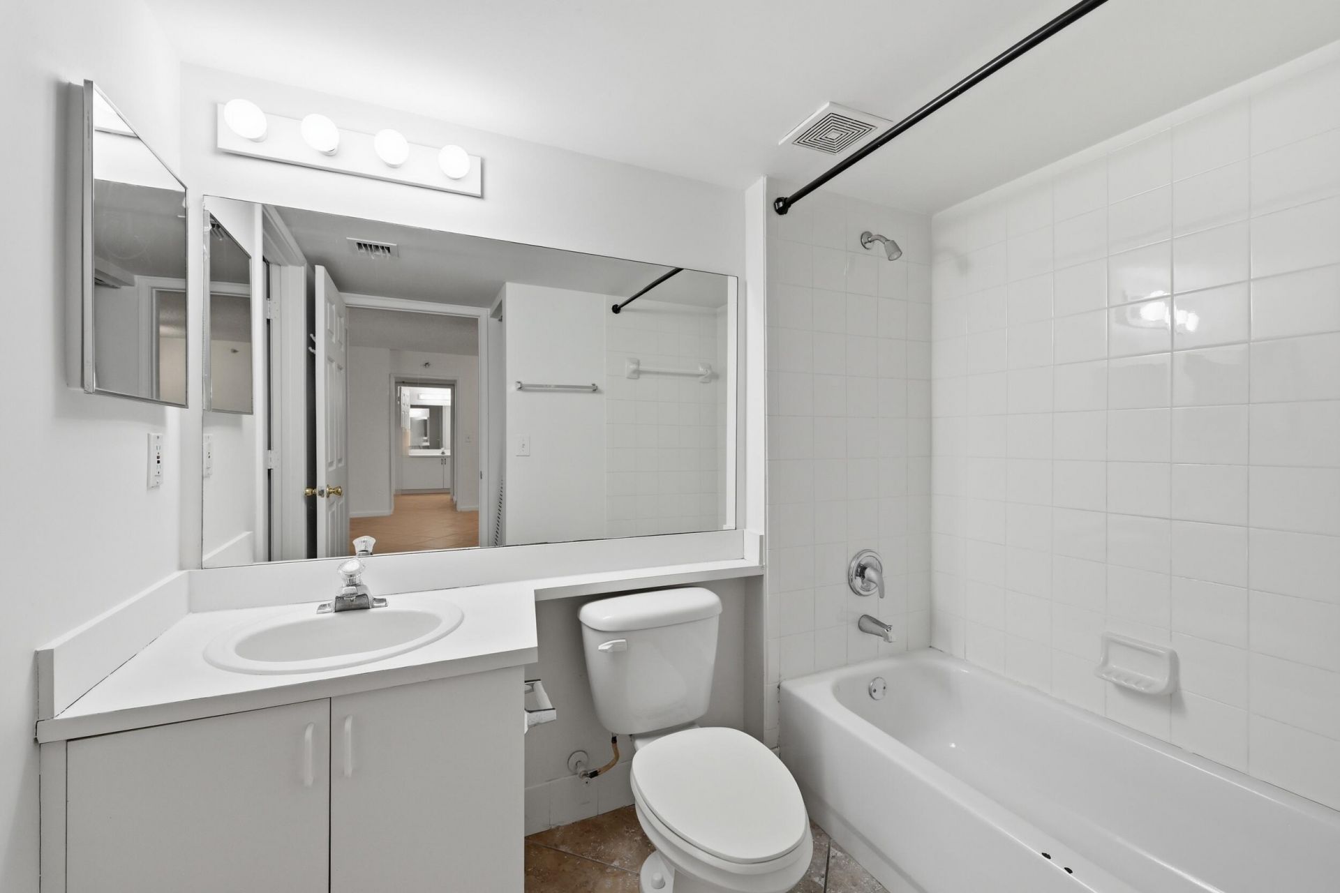 278 Village Boulevard, Unit 8106, Tequesta, FL 33469 Photo