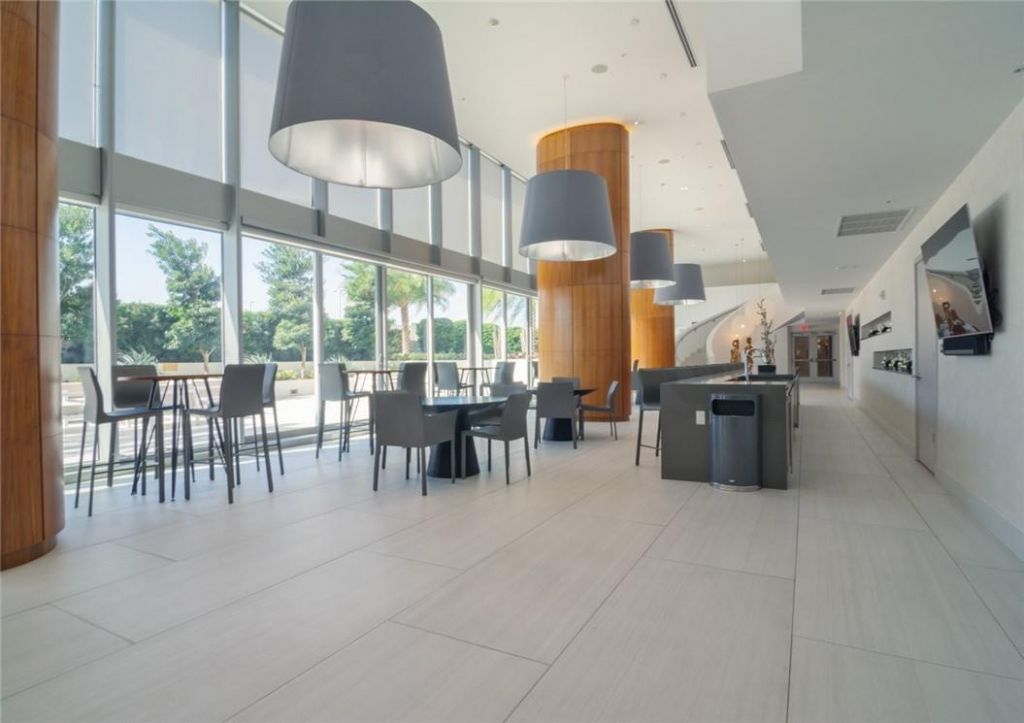 1180 N Federal Highway, Unit 1103, Fort Lauderdale, FL 33304 Photo